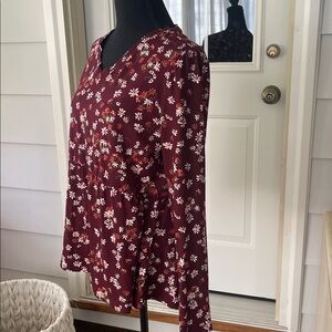 C Est 1946 Floral Burgundy Long Sleeve Blouse Top Size M NWT